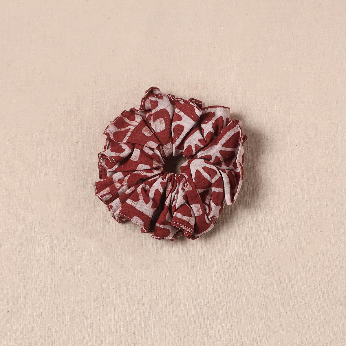 Handmade rubber band/scrunchie 136 - handcrafted