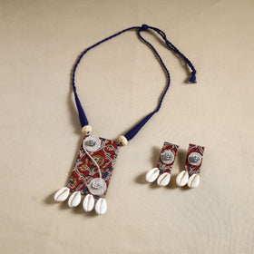 Buy Red Handmade Shell Work Fabart Necklace Set