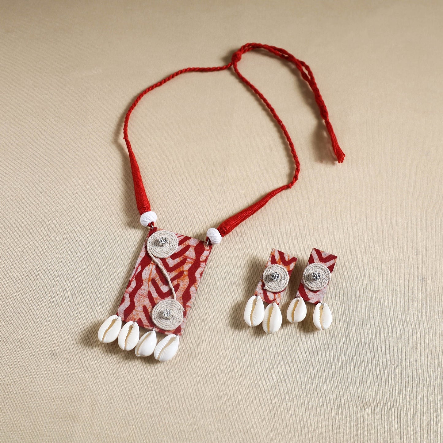 Buy Red Handmade Shell Work Fabart Necklace Set