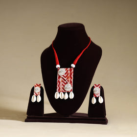 Buy Red Handmade Shell Work Fabart Necklace Set