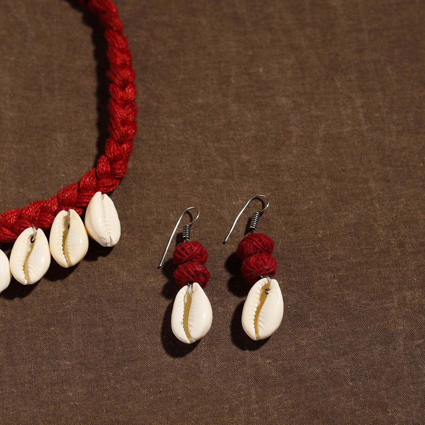 Buy Handmade Thread Braided Shell Necklace Set