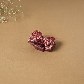 Red - handmade women’s bow hair claw clip 04 - handcrafted