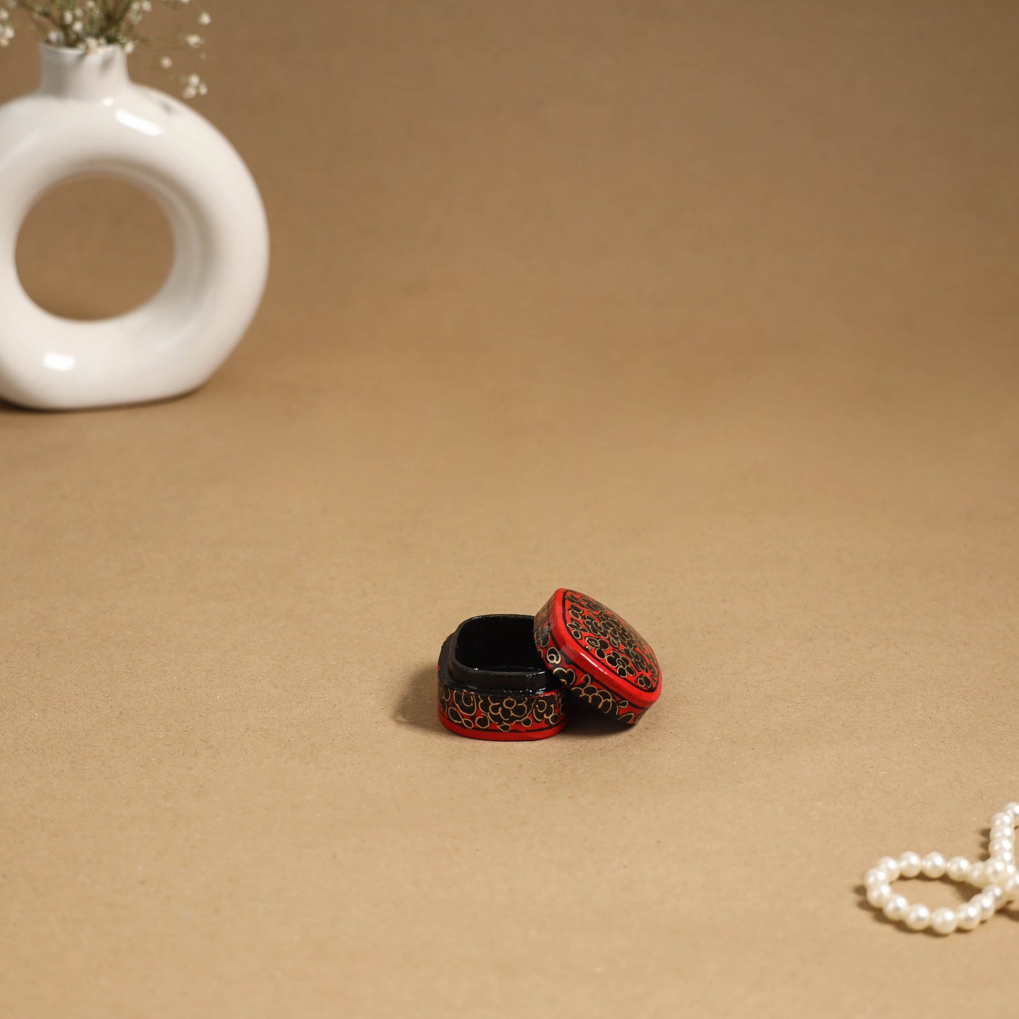 Red - handpainted paper mache multipurpose box 02