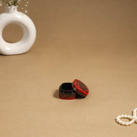 Red - handpainted paper mache multipurpose box 02