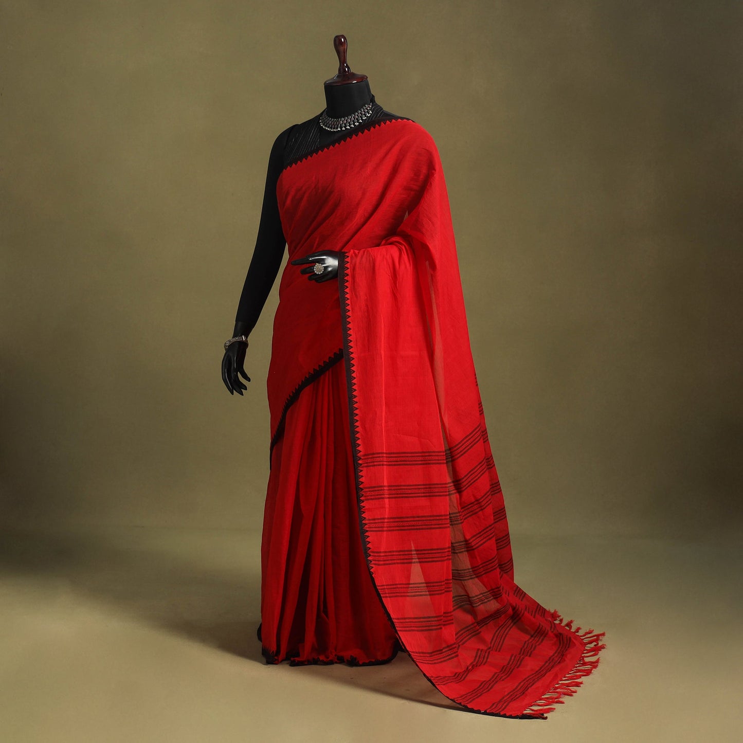 Red - handwoven cotton begumpuri saree 23 - handcrafted