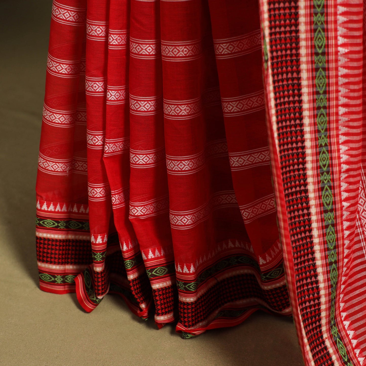 Red - handwoven cotton begumpuri saree 27 - handcrafted