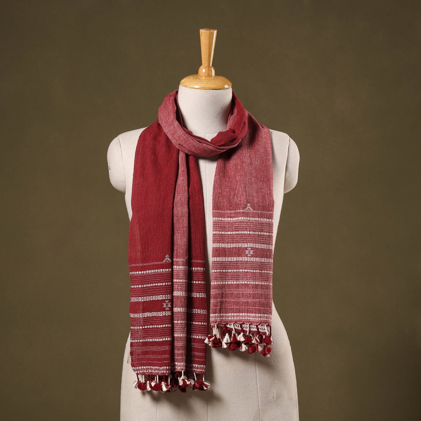 Red - handwoven kala cotton kutch bhujodi stole 17