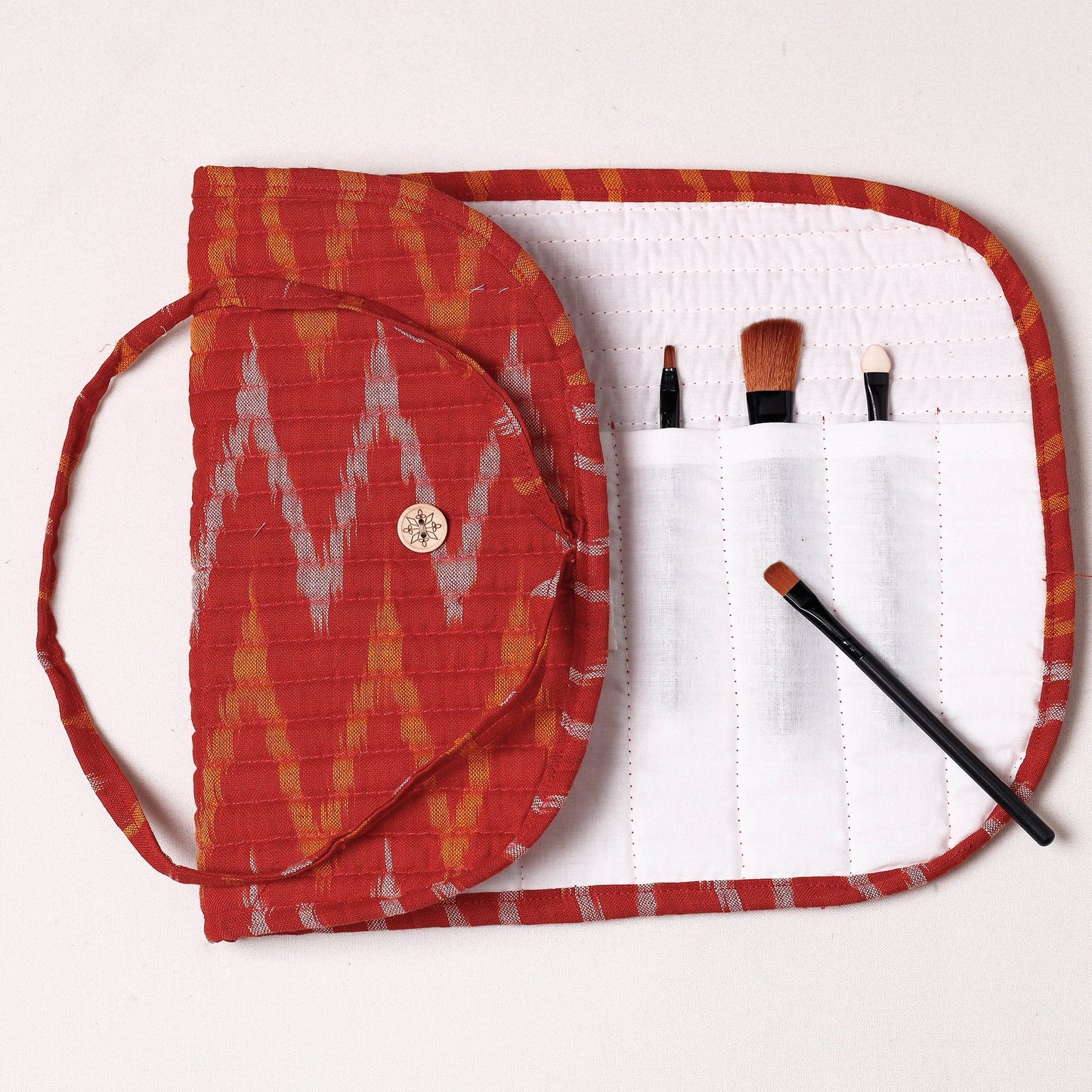  Ikat Fabric Multipurpose Segmented Make-up Brush Wrap Pouch/Case 