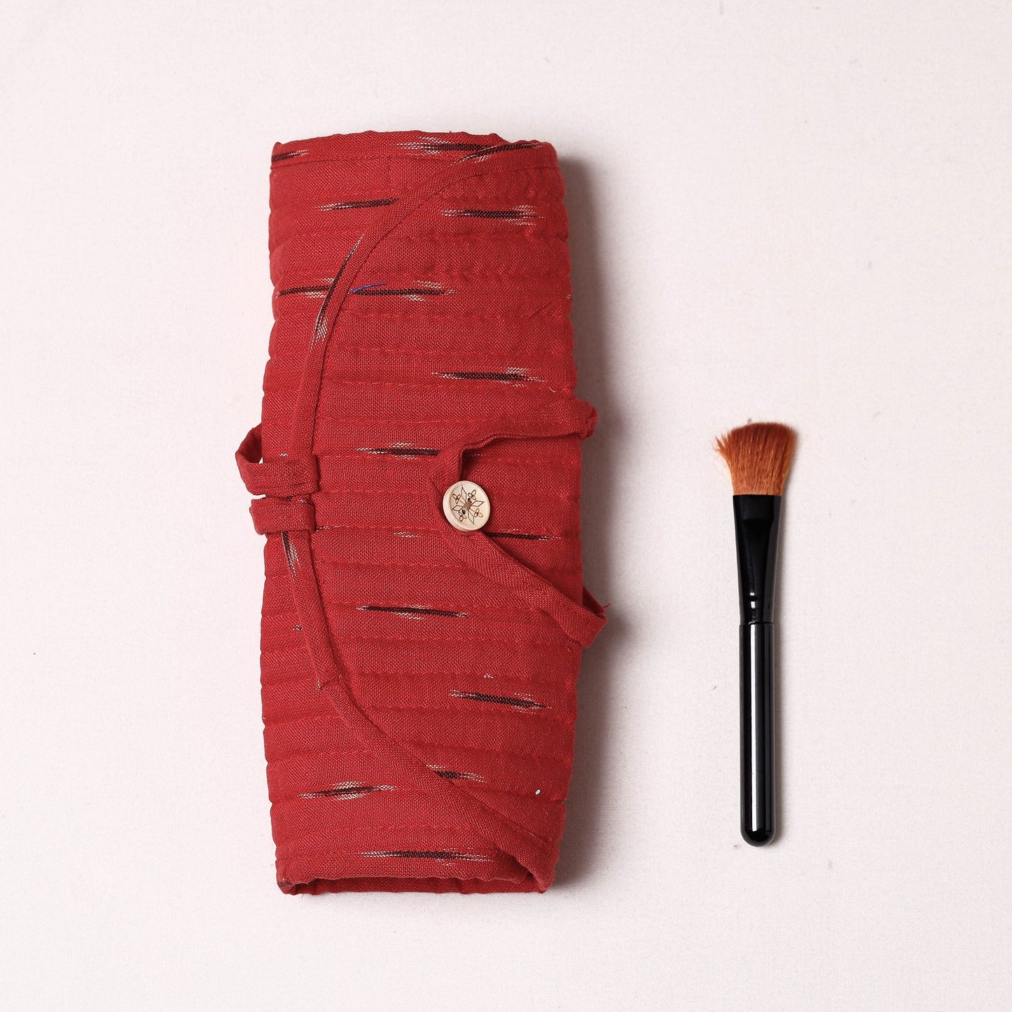  Ikat Fabric Multipurpose Segmented Make-up Brush Wrap Pouch/Case 