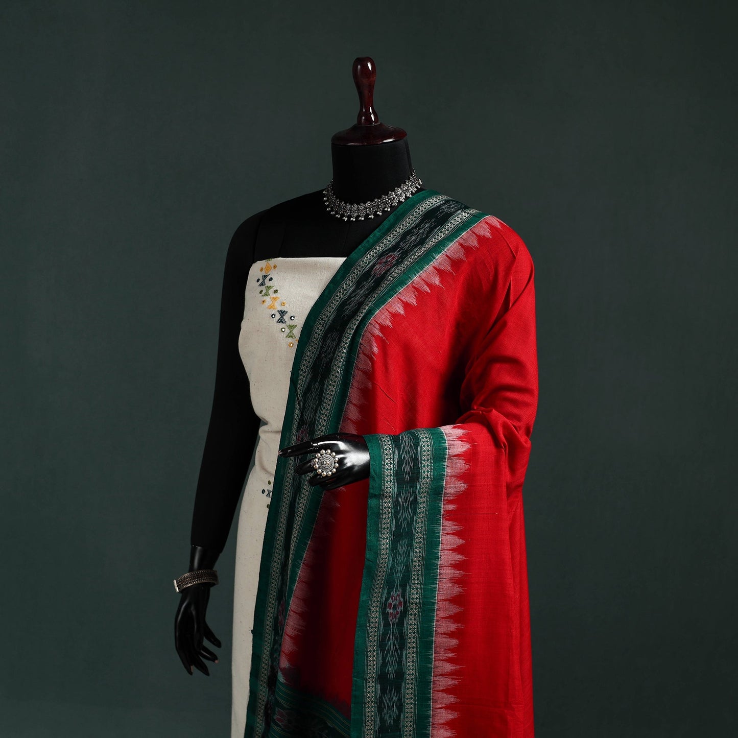 Ikat handloom cotton sambalpuri dupatta 04 - handcrafted