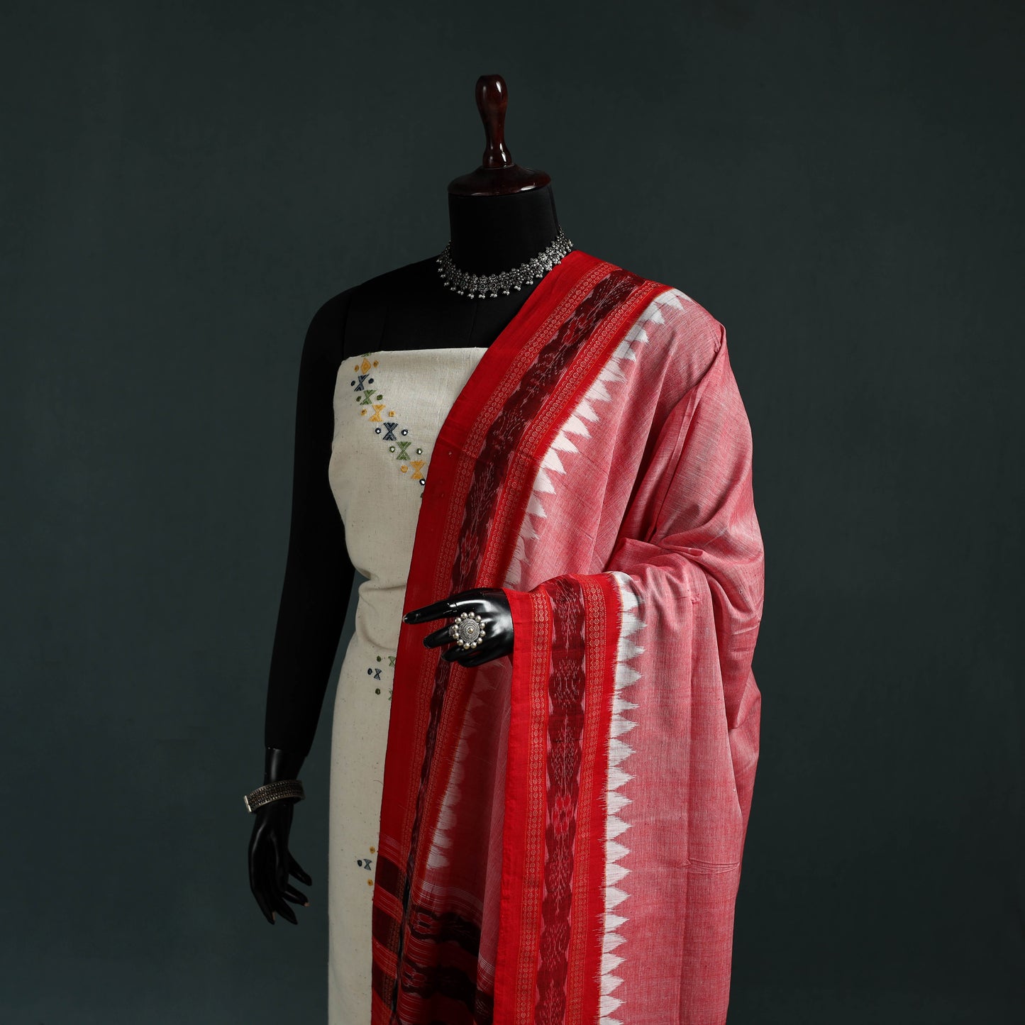 Ikat handloom cotton sambalpuri dupatta 06 - handcrafted