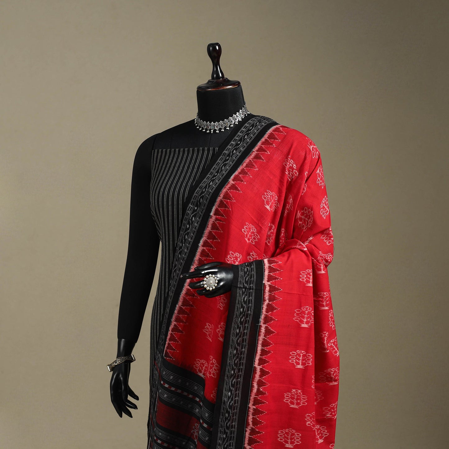 Red - ikat handloom cotton sambalpuri dupatta 11