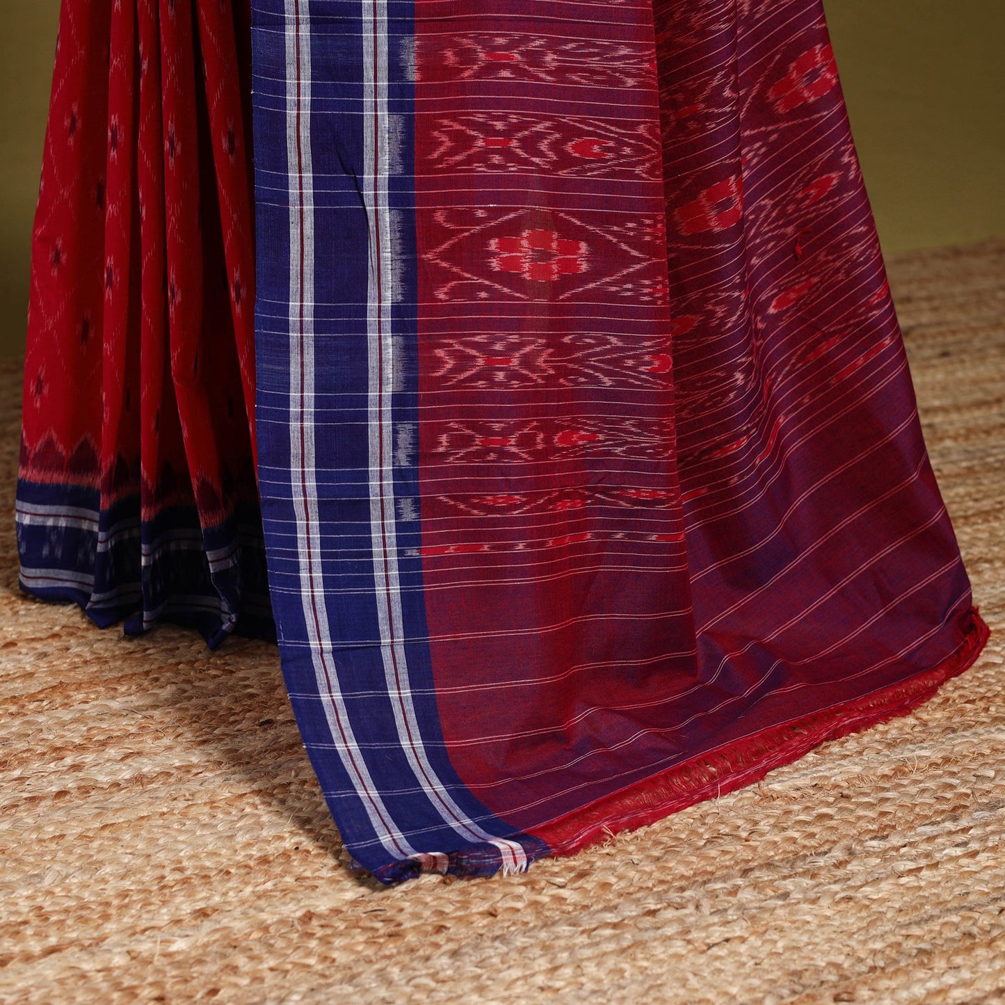 Red - ikat handloom cotton sambalpuri saree 01 - handcrafted