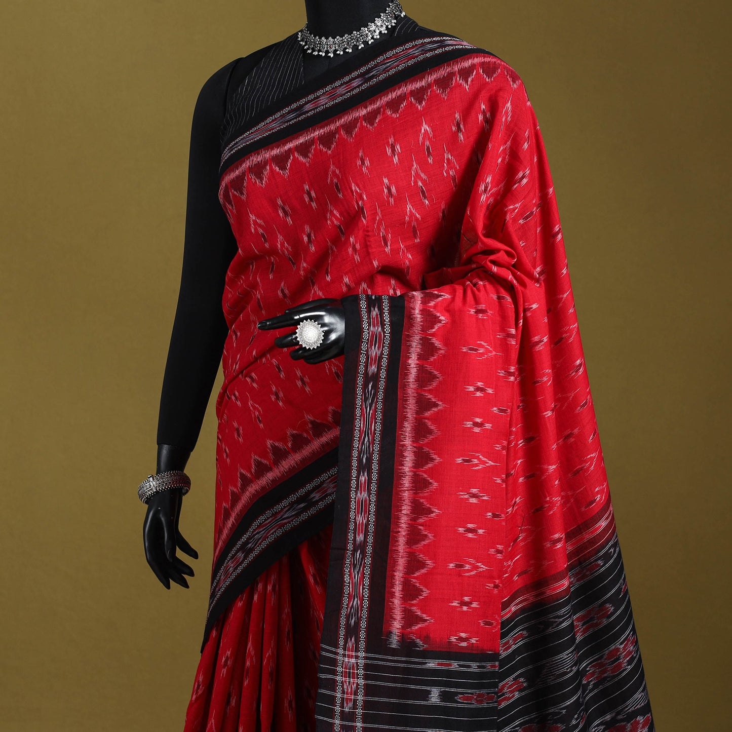 Red - ikat handloom cotton sambalpuri saree 03 - handcrafted