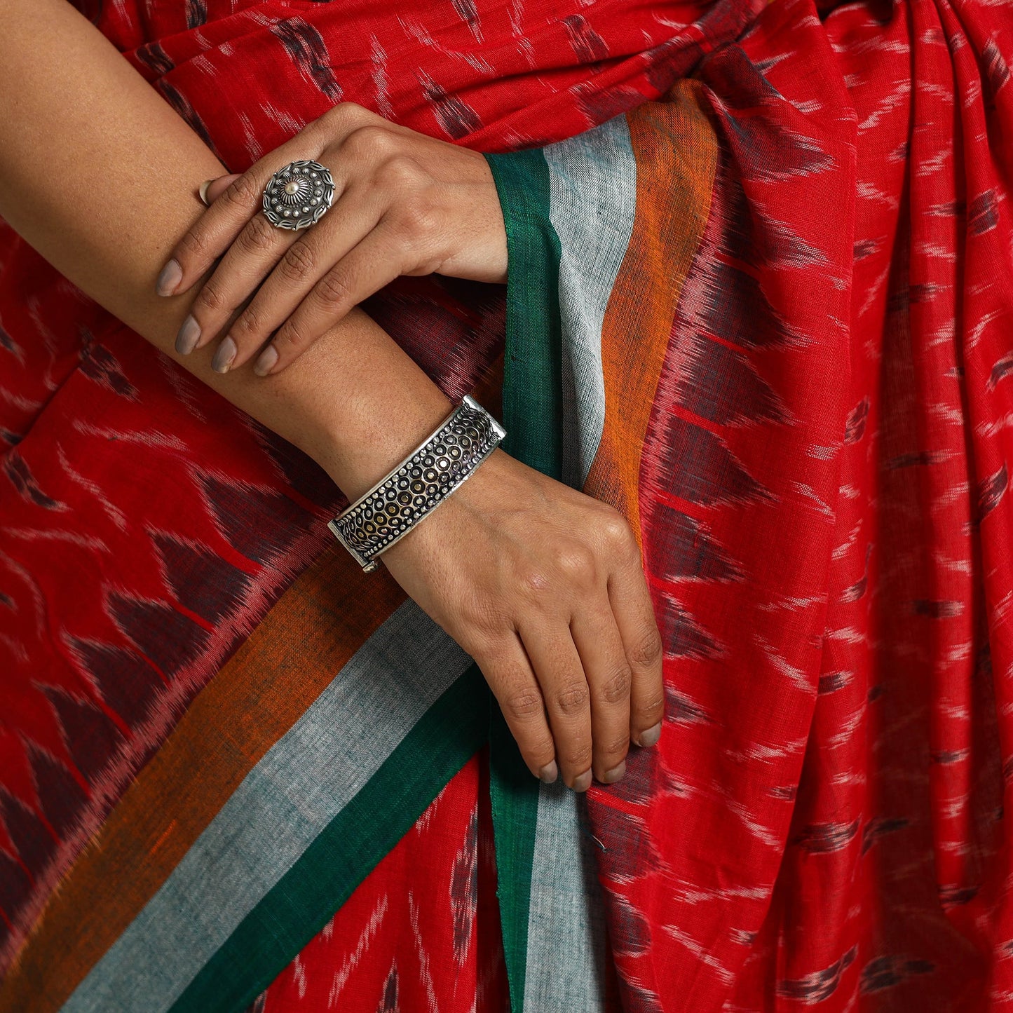 Buy Red Ikat Handloom Cotton Sambalpuri Saree