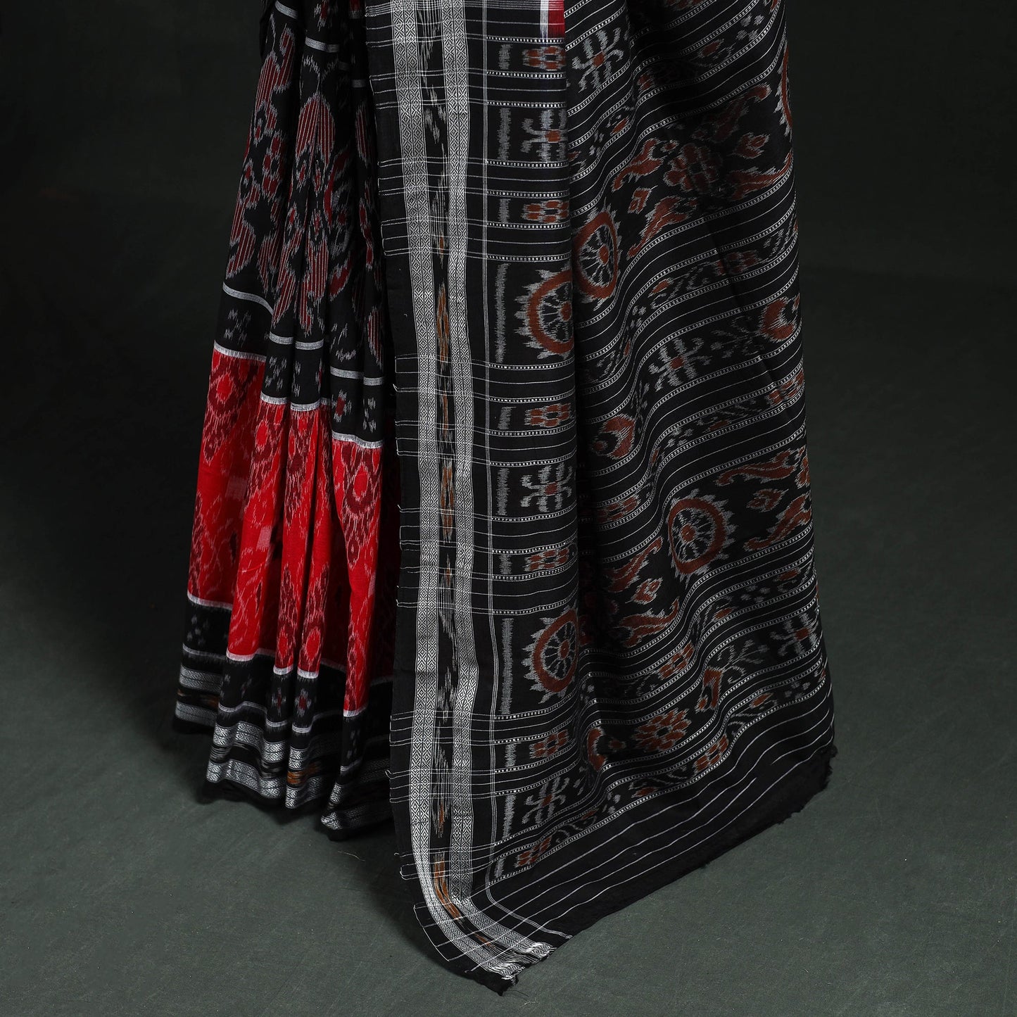 Ikat handloom cotton sambalpuri saree 26 - handcrafted