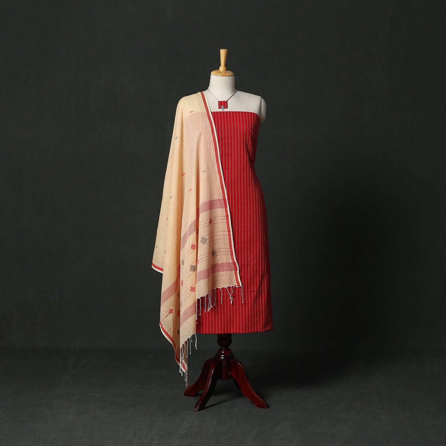 Jacquard cotton 2pc unstitched dress material