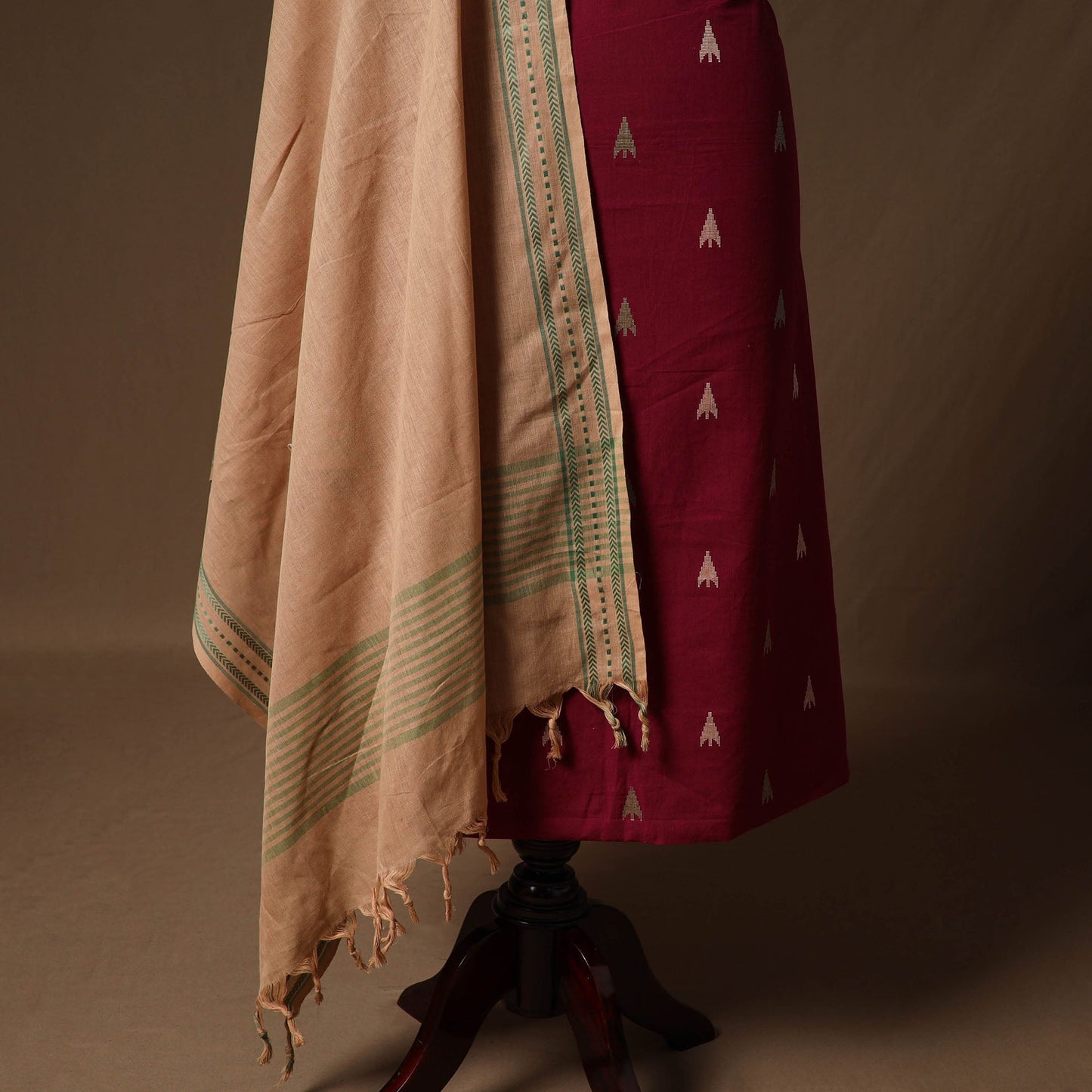 Jacquard cotton 2pc unstitched dress material