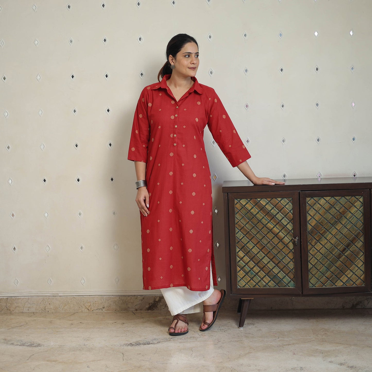 Buy Elegant Jacquard Kurta for Women 