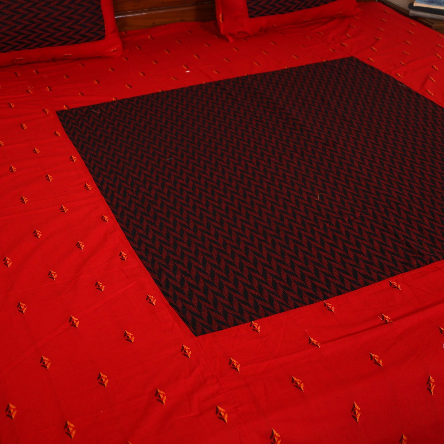  Jacquard Patchwork Cotton Double Bed Cover with Pillow Covers (108 x 83 in) 22 