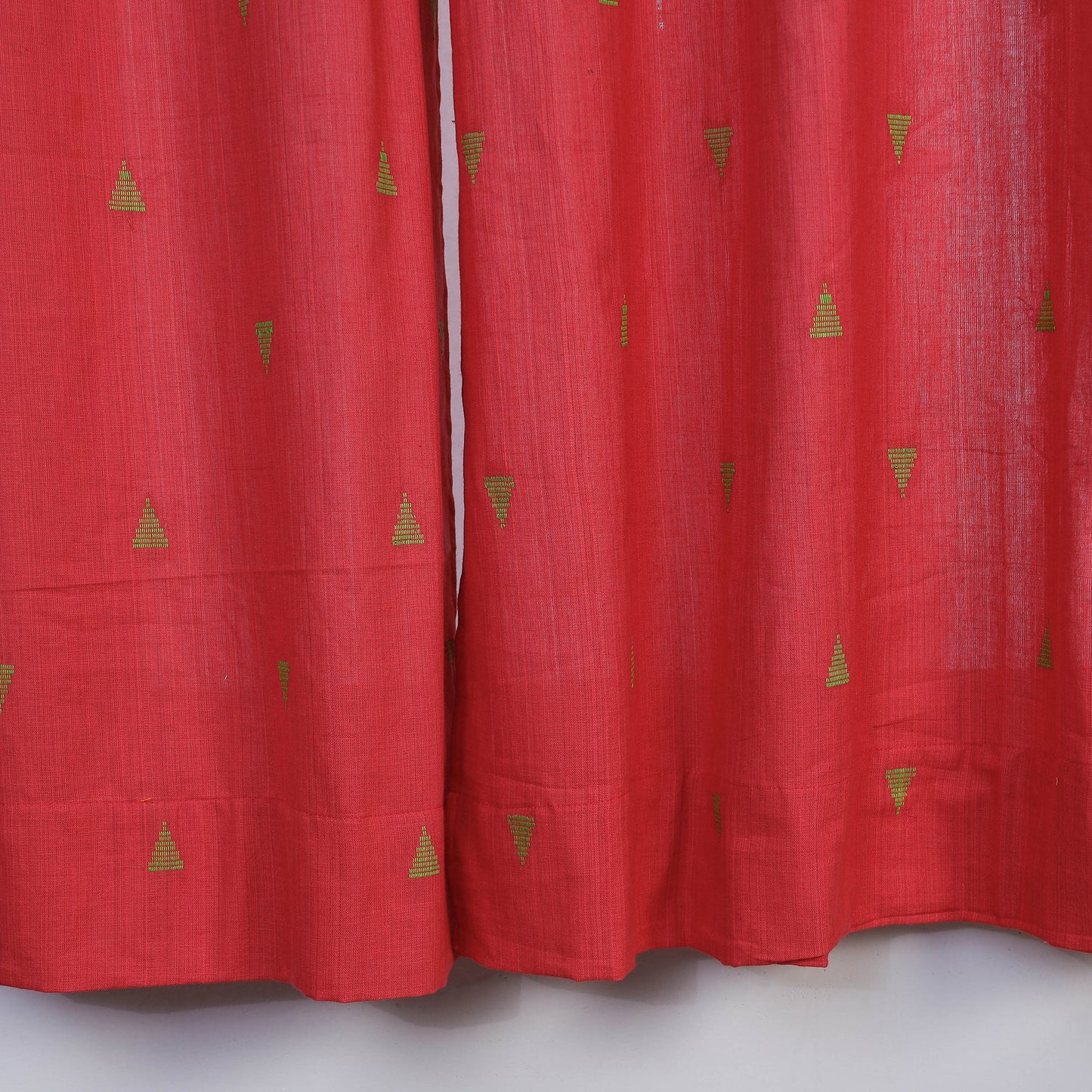 Jacquard weave cotton window curtain (5 x 3 feet) (single