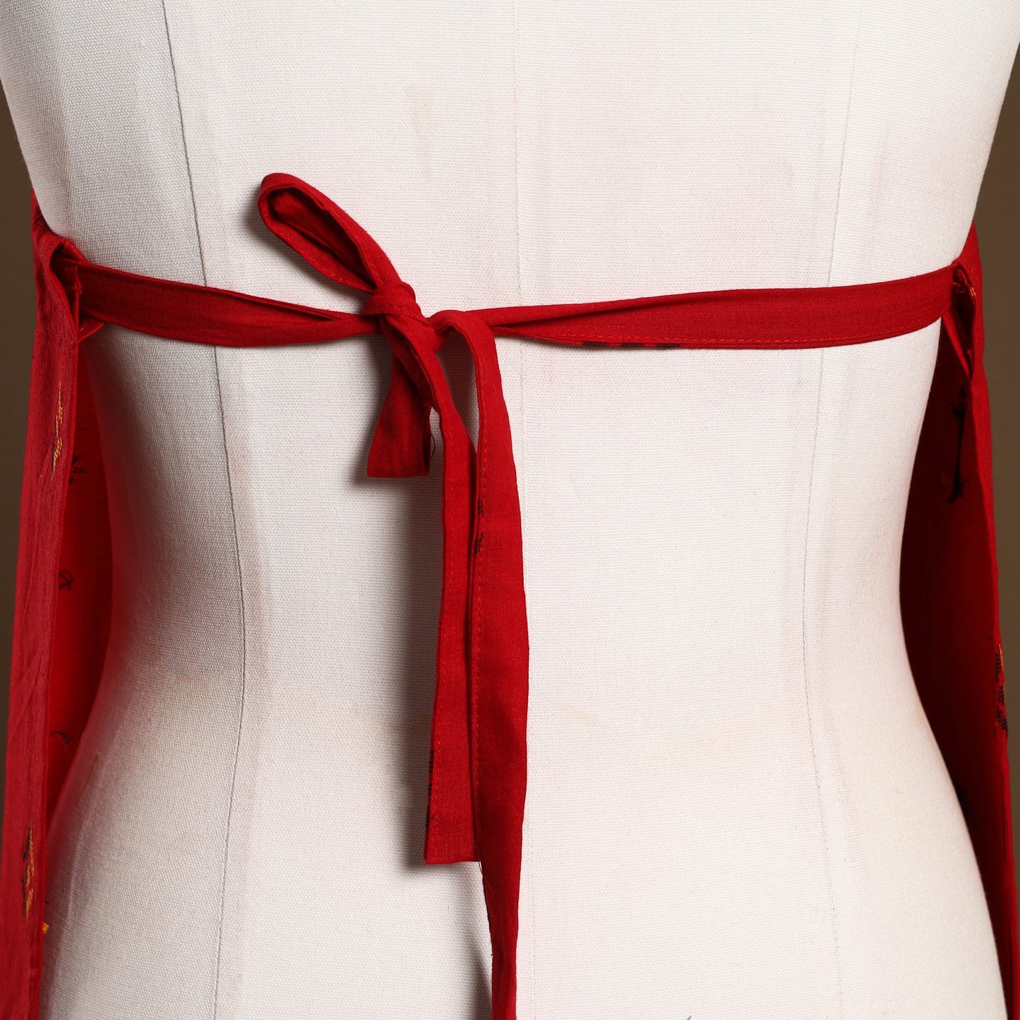 Buy Red Jacquard Weaving Cotton Apron with Pocket