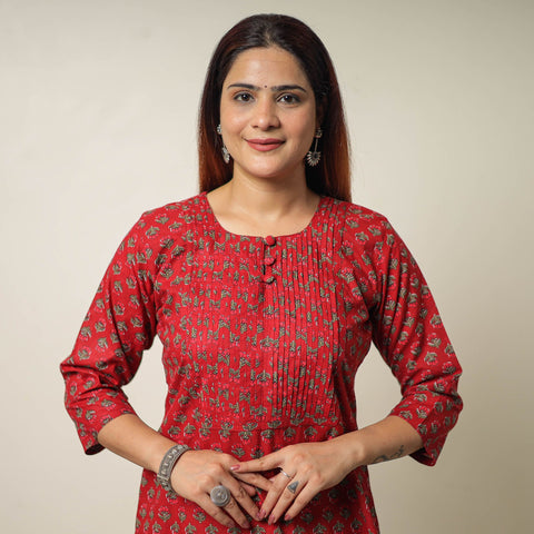  Jaipur Printed Cotton Pintuck Short Kurta 