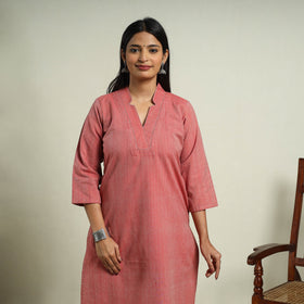 Buy Red Jhiri Handloom Straight Cotton Kurta for Women