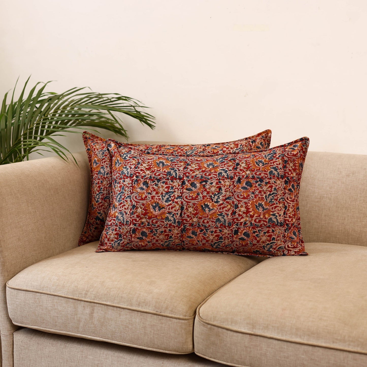 Kalamkari hand pillow cover (set of 2) 26 - handcrafted