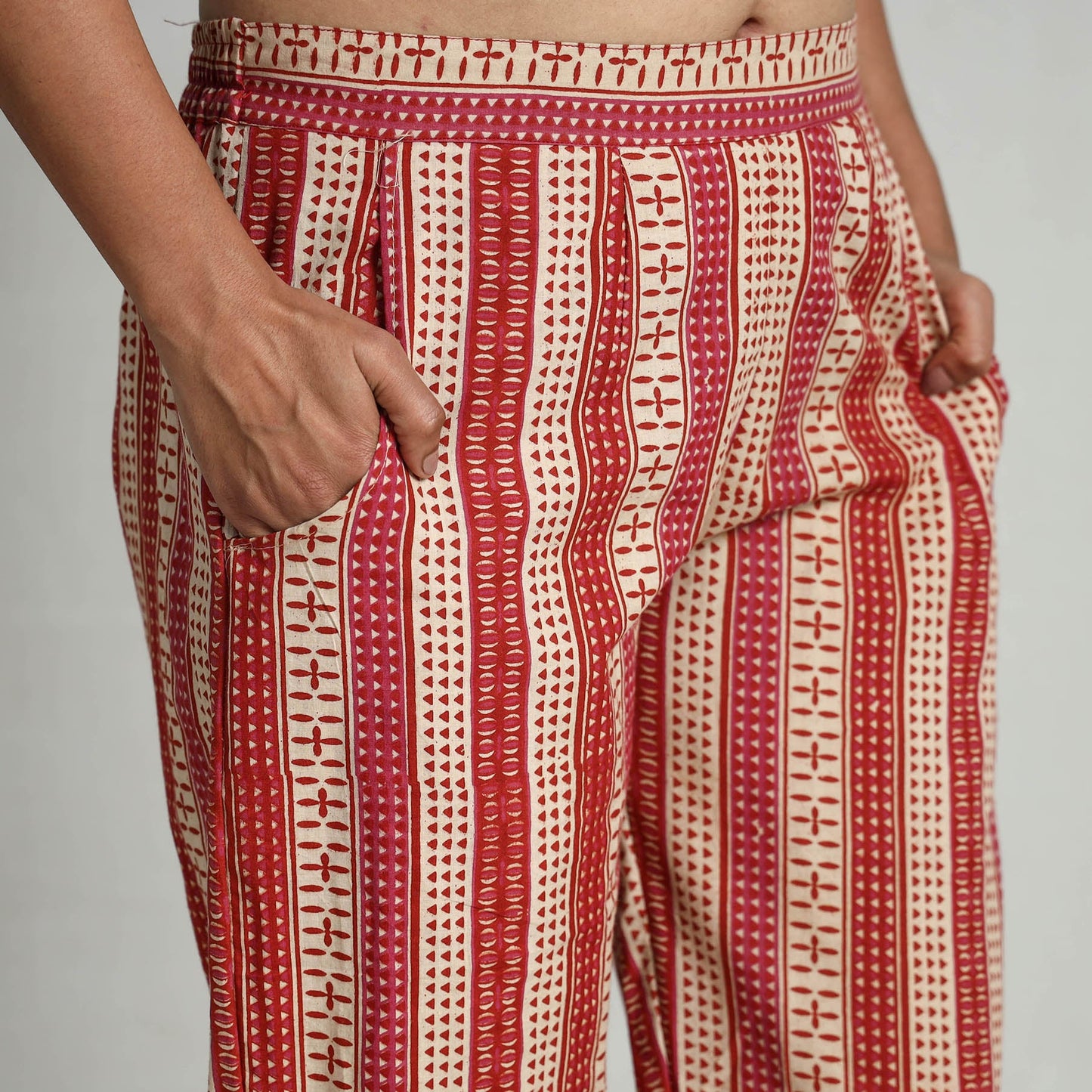 Buy Kalamkari Printed Cotton Elasticated Palazzo Online at iTokri.com