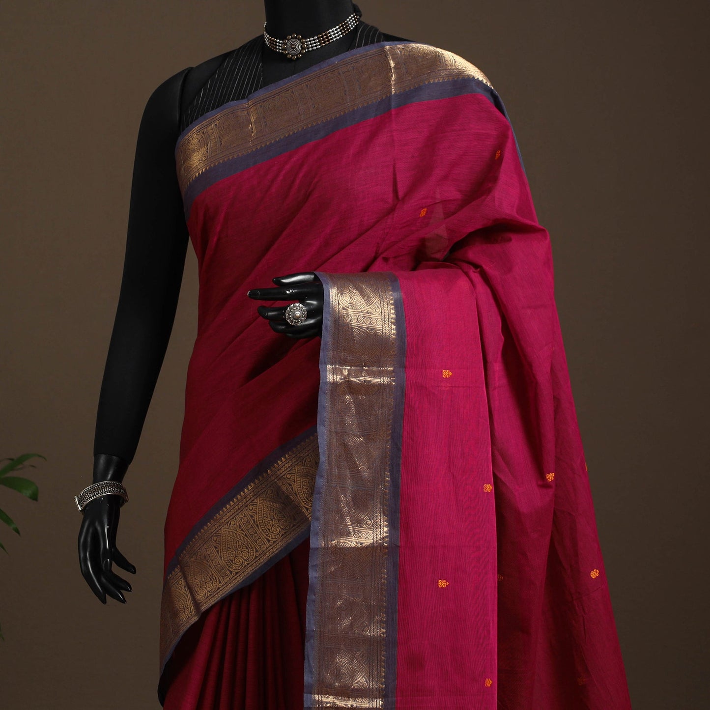 Red - kandangi buti chettinad cotton saree with border 57