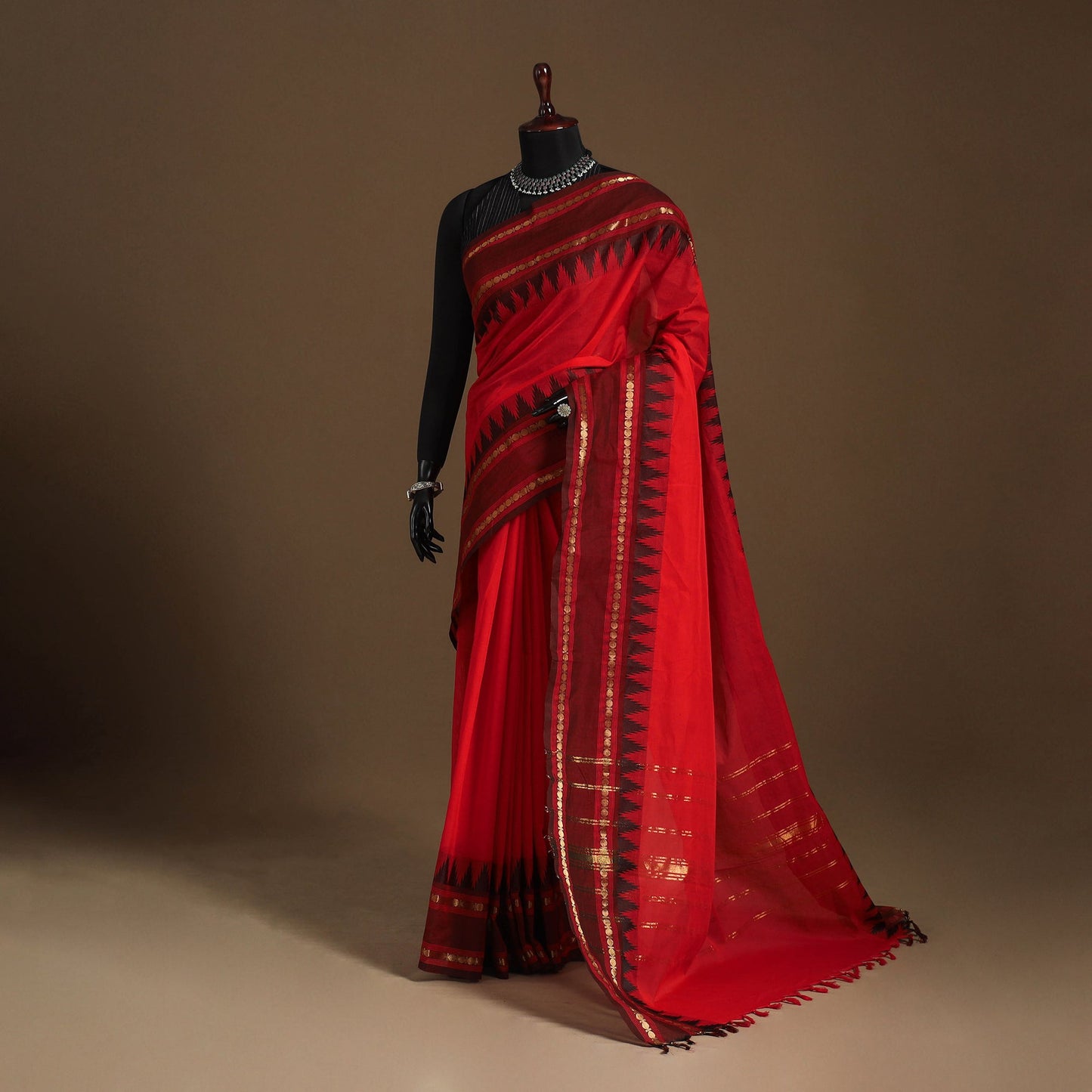 Red Kandangi Chettinad Cotton Saree with Border