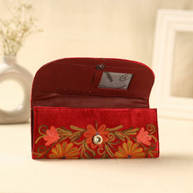  Red Kashmiri Crewel Hand Embroidery Velvet Travel Wallet