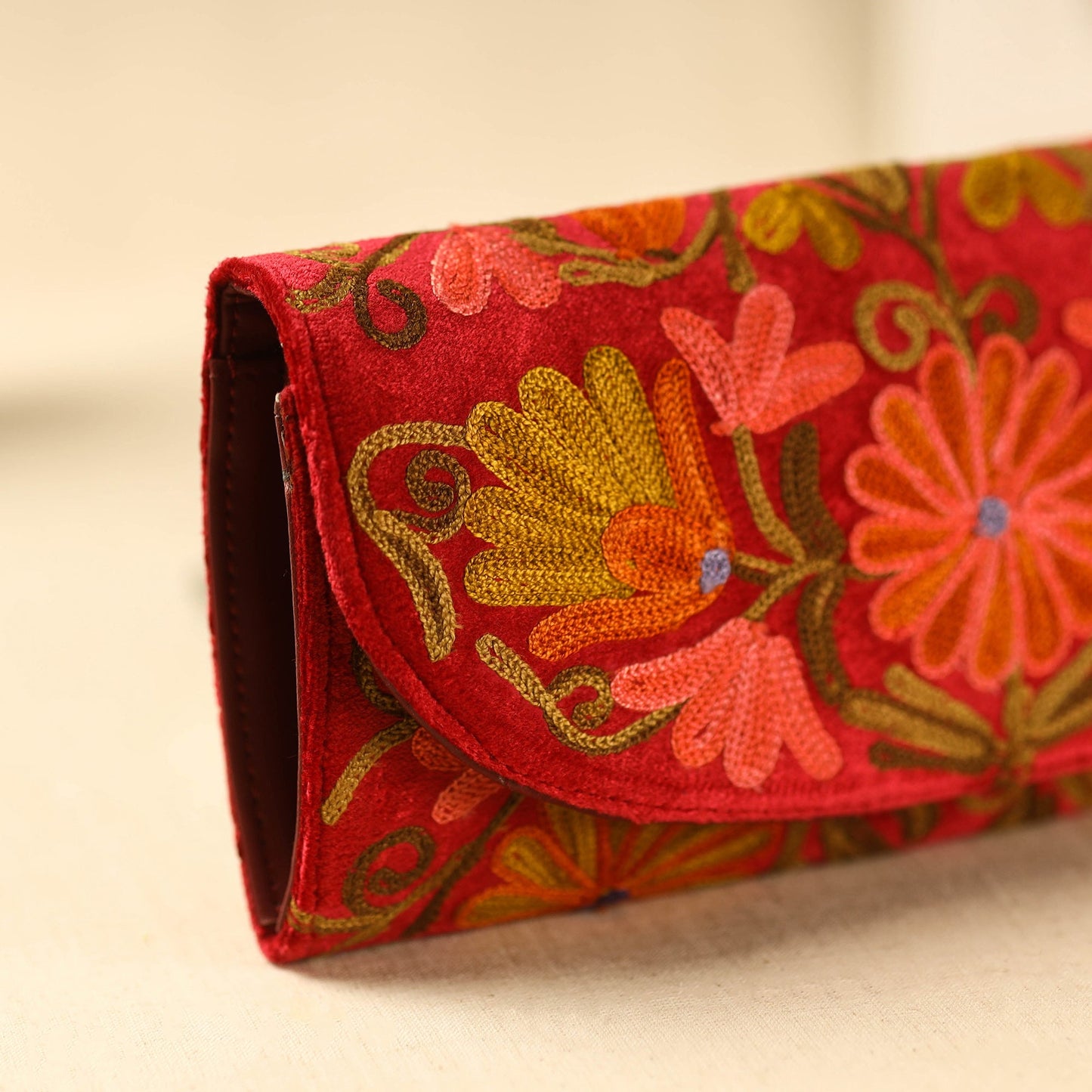  Red Kashmiri Crewel Hand Embroidery Velvet Travel Wallet