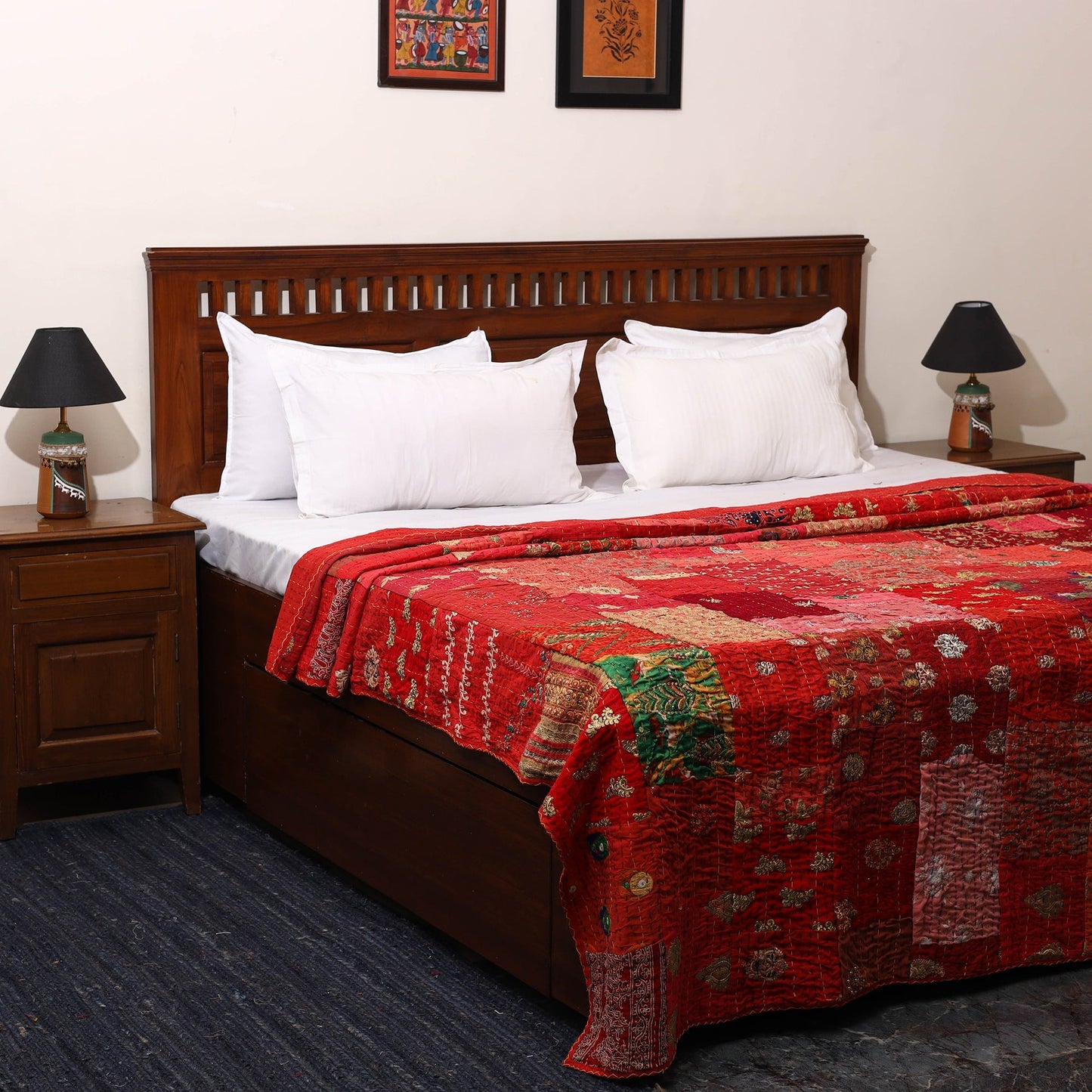 Khambadiya tagai patchwork quilt / gudri / blanket (108 x