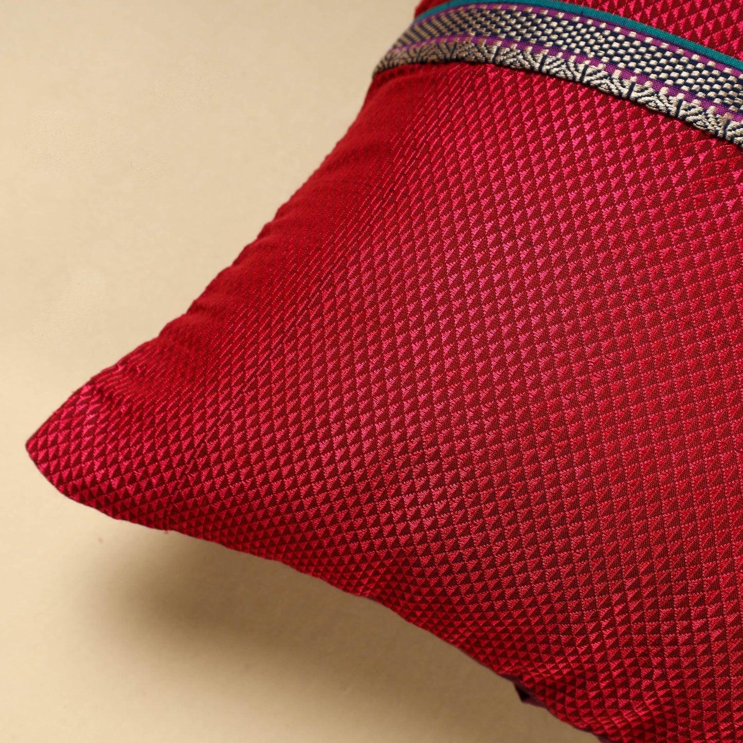 Buy Khun Weave Cotton Cushion Cover (16 x 16 in) Online at iTokri.com