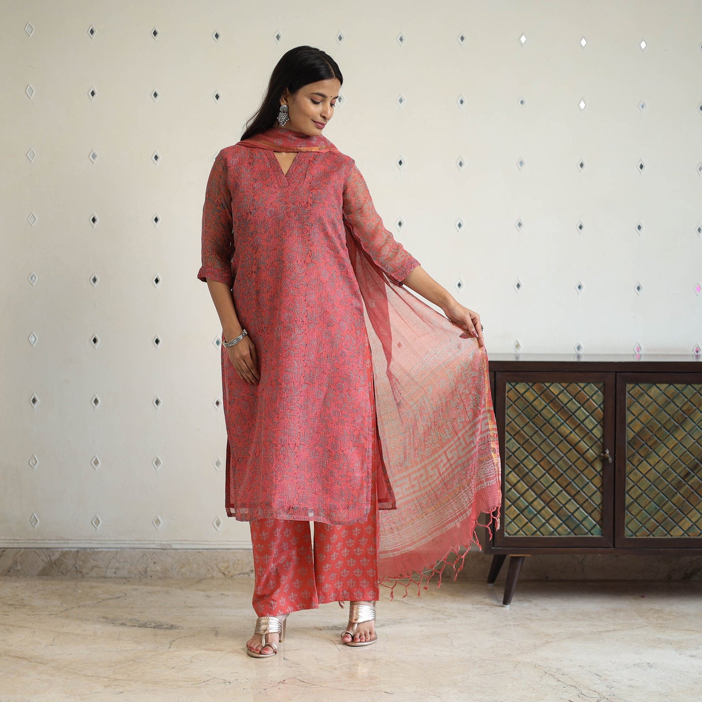 Red Block Print Kota Doria Cotton Sanganeri Kurta Set (Set of 3) 