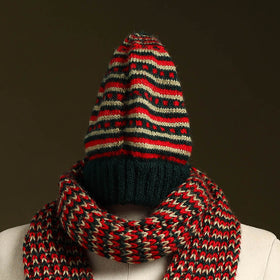 Red - kumaun hand knitted woollen muffler cap 59