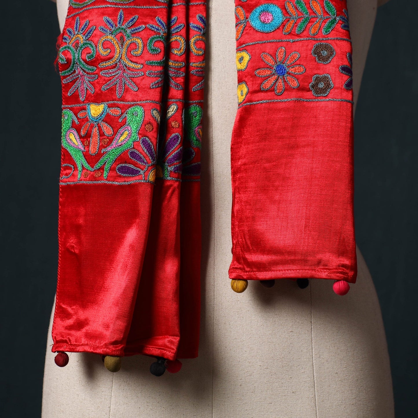 Kutch aari hand embroidery mashru silk stole 43