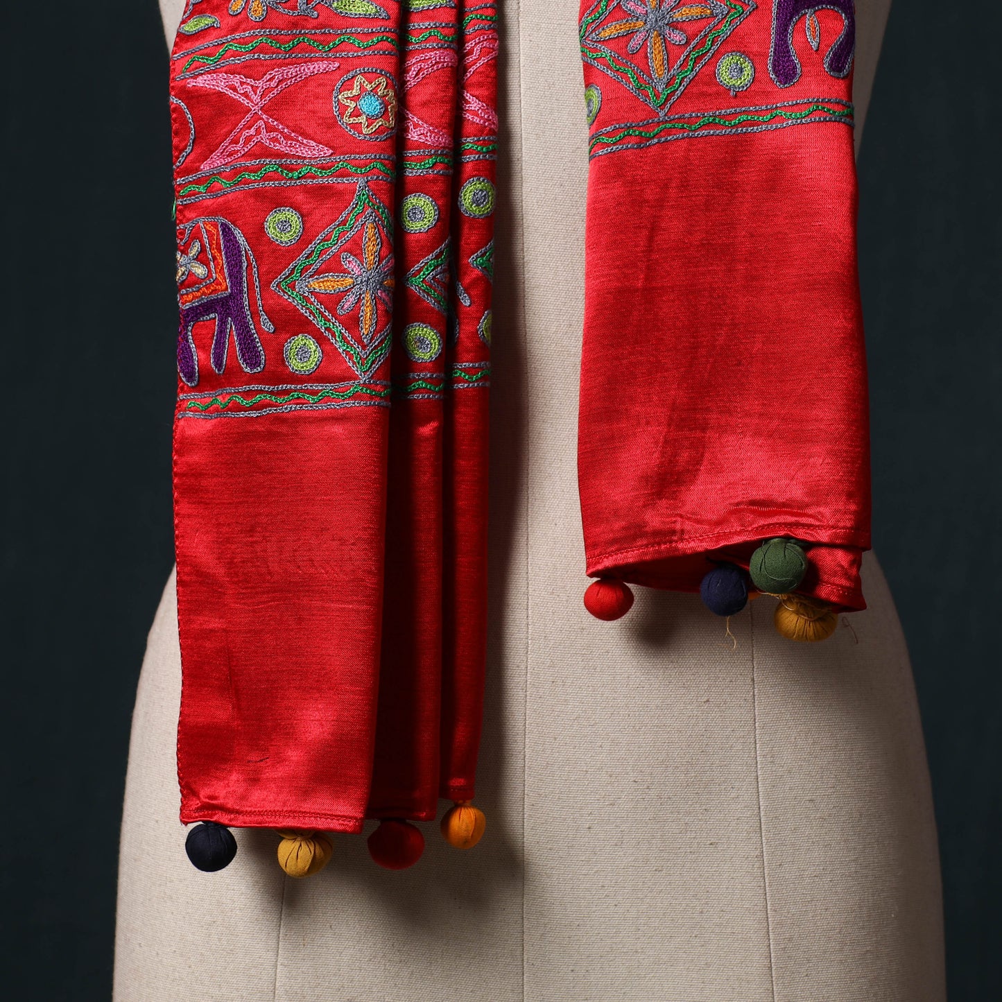 Kutch aari hand embroidery mashru silk stole 52