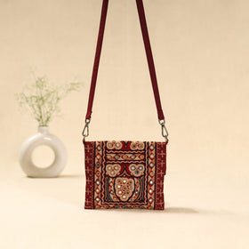 Kutch ahir hand embroidered sling bag 88 - handcrafted