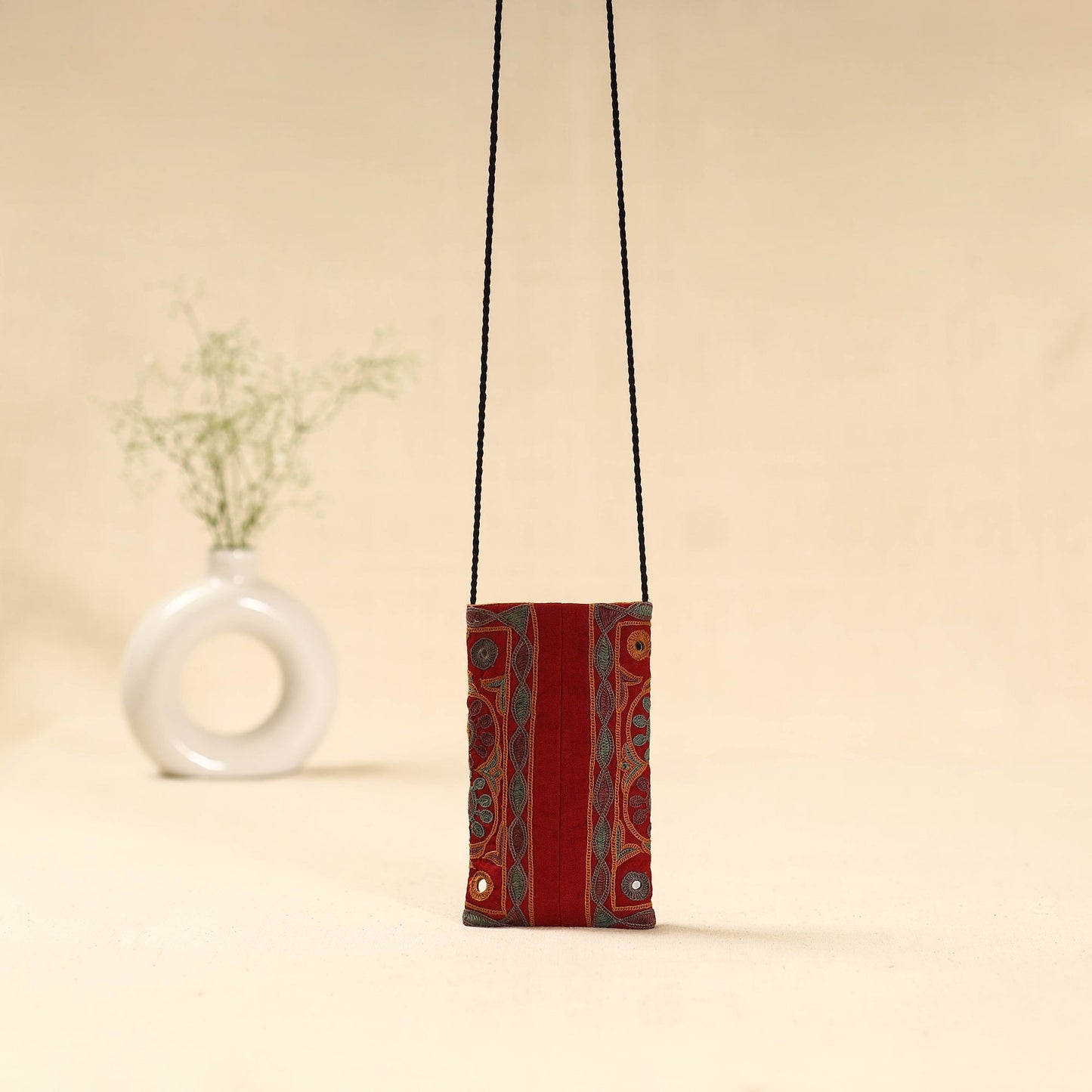 Kutch ahir hand embroidered sling dori mobile pouch 101