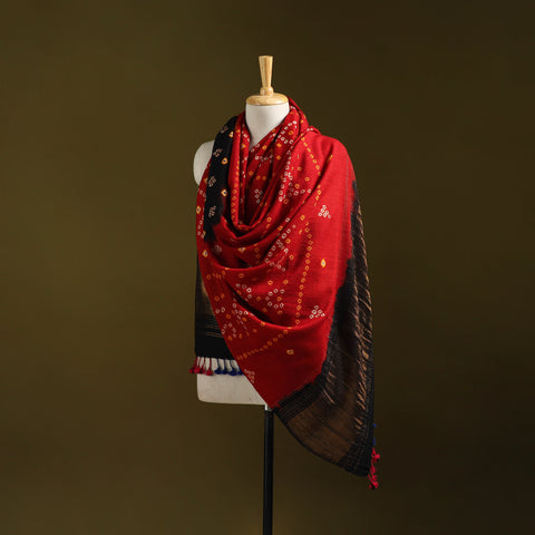 Kutch bandhani handwoven merino wool shawl with zari patta