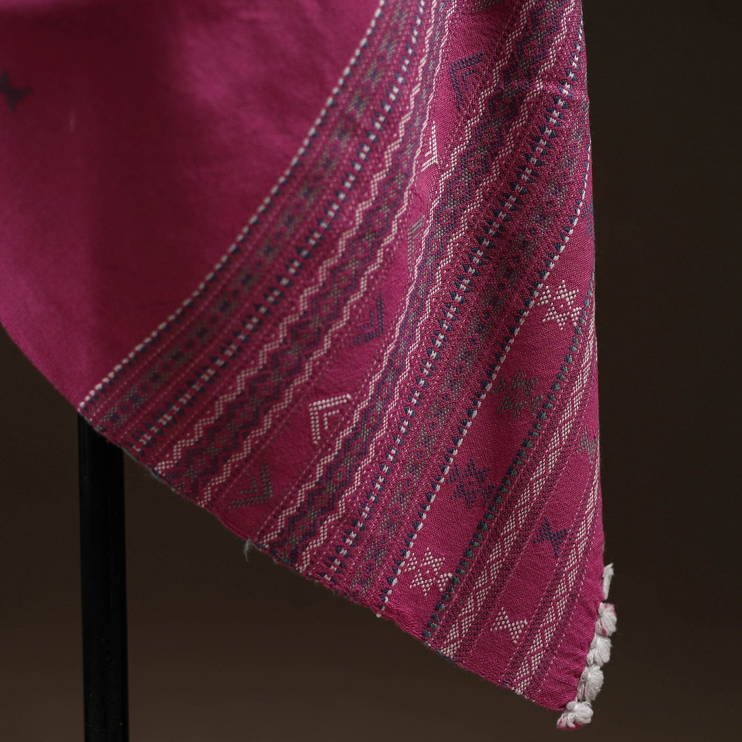 Kutch bhujodi handwoven merino wool dhabla shawl 20