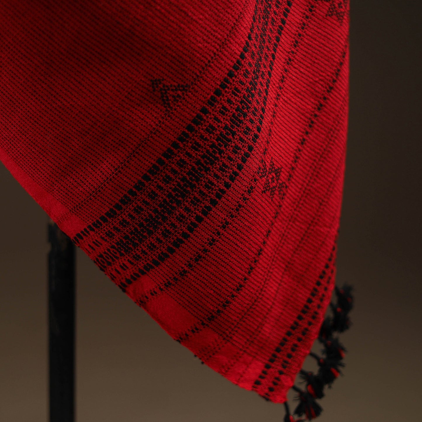 Kutch bhujodi handwoven merino wool shawl 113 - handcrafted