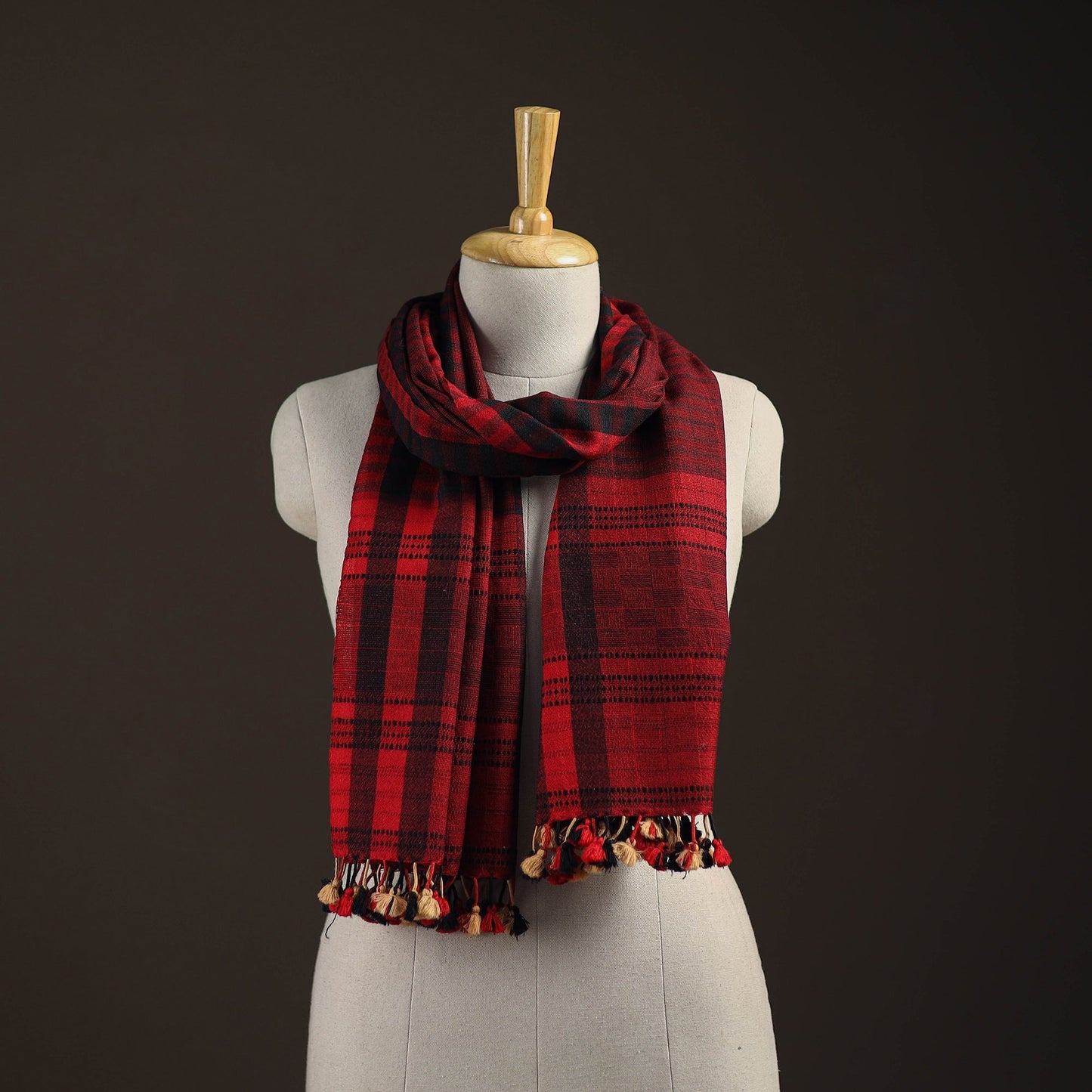 Kutch bhujodi handwoven merino wool stole 208 - handcrafted