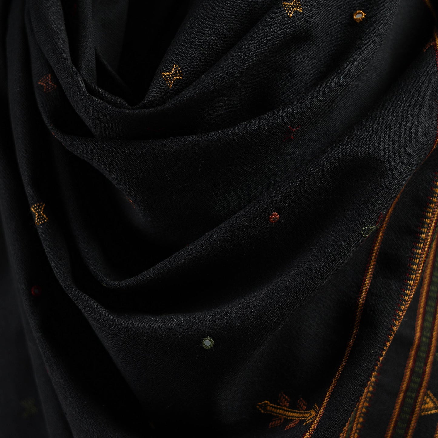 Kutch bhujodi mirror work handwoven merino wool shawl 28