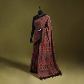 Kutch hand block print natural dyed pure mul cotton ajrakh