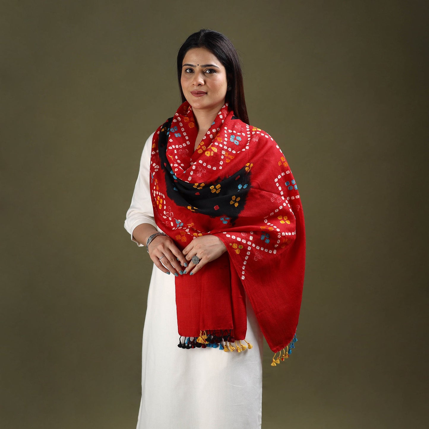 Red  Kutch Handwoven Bagida Merino Wool Bandhani Stole