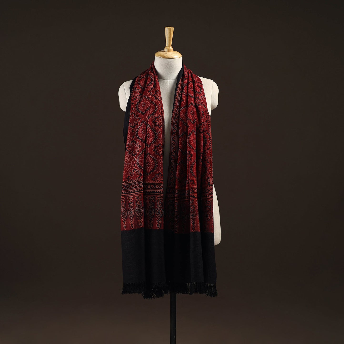 Kutch handwoven hand merino wool shawl 04 - handcrafted